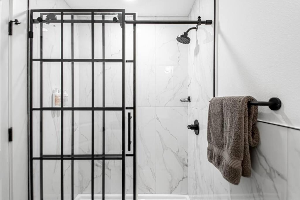 Steps To Bathhouses, Historic Studio, King Bed, Room # 101 Hot Springs Exteriér fotografie